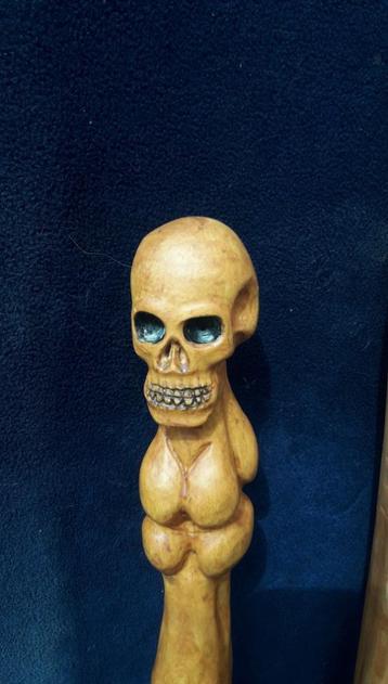 Wandelstokken Handgesneden Wood Spirit Bosgeest skull beschikbaar voor biedingen
