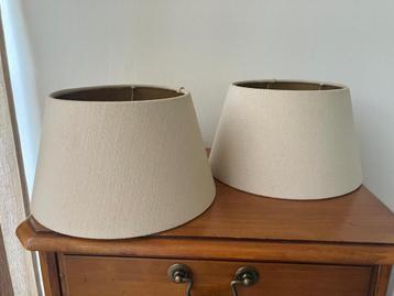 Beige lampekappen, perfecte staat beschikbaar voor biedingen