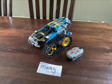 Lego Technic 42095 RC Stunt Racer beschikbaar voor biedingen