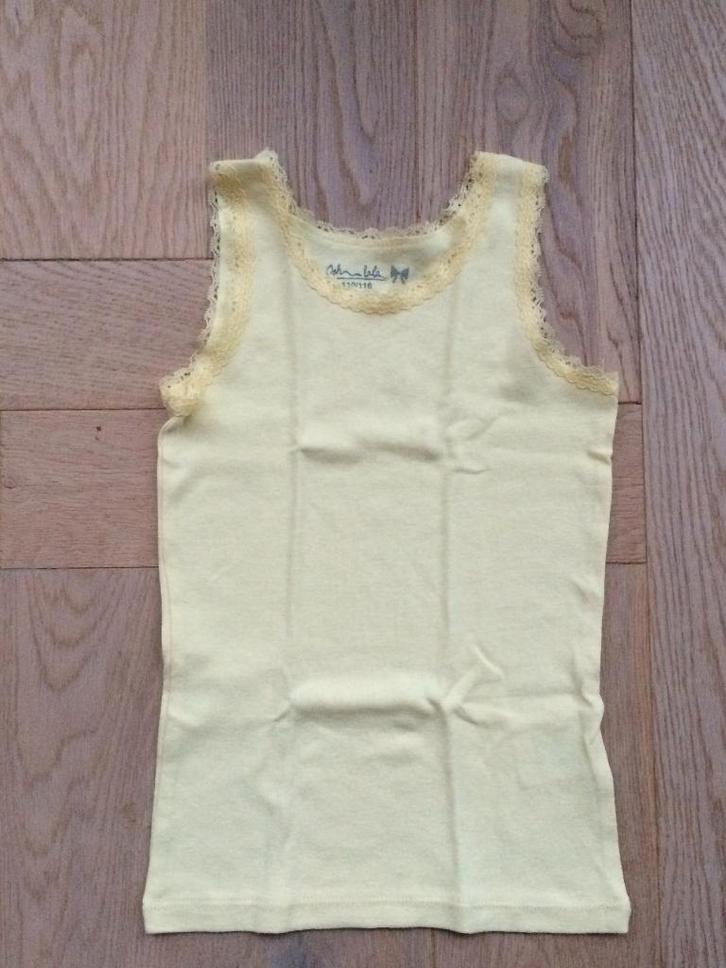 nieuw zacht geel hemdje / topje mt 110/116, Kinderen en Baby's, Kinderkleding | Maat 110, Nieuw, Meisje, Shirt of Longsleeve, Ophalen of Verzenden
