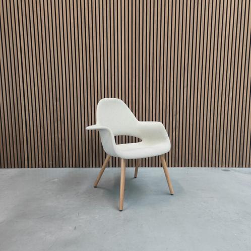 Vitra Organic chair, Antiek en Kunst, Antiek | Meubels | Stoelen en Banken, Ophalen of Verzenden