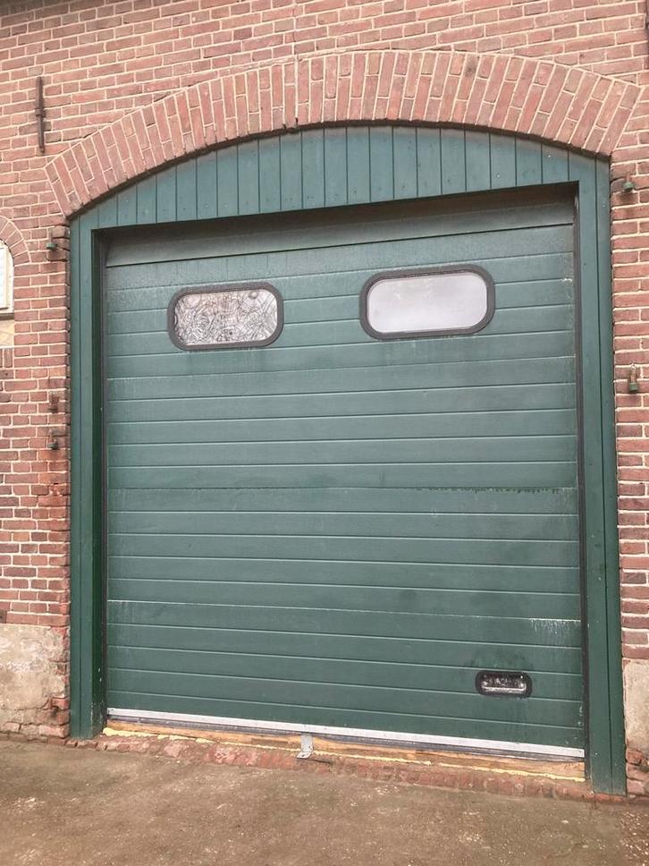 Gebruikte sectionaaldeur / roldeur - 2,64m x 2,80m, Doe-het-zelf en Verbouw, Deuren en Horren, Gebruikt, Garagedeur, 215 cm of meer