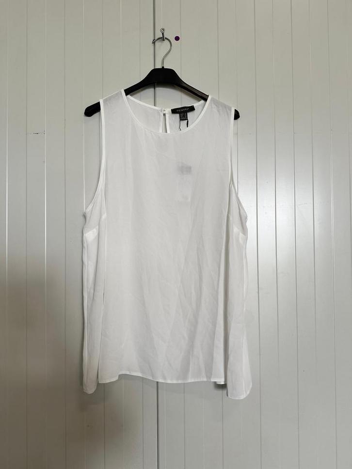Witte mouwloze dames blouse maat 3XL, Kleding | Dames, Tops, Nieuw, Maat 46/48 (XL) of groter, Wit, Zonder mouw, Ophalen of Verzenden