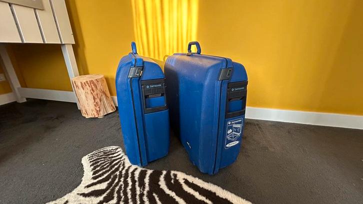 Set Samsonite koffers ( 2 stuks), Sieraden, Tassen en Uiterlijk, Koffers, Gebruikt, Hard kunststof, 70 cm of meer, 55 cm of meer