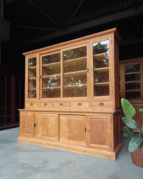 Grote teakhouten winkelkast | buffetkast #1833, Huis en Inrichting, Kasten | Buffetkasten, Gebruikt, 200 cm of meer, 200 cm of meer