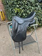 Te koop dressuurzadel Aviar Rook 17,5 inch, Dieren en Toebehoren, Paarden en Pony's | Zadels, Ophalen of Verzenden, Gebruikt, Dressuur