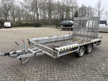 Henra Machinetransporter 350x190 cm 3500 kg 2022 transporter beschikbaar voor biedingen