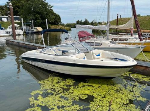 Bayliner 205 Bowrider 4.3 Mpi 220 PK, Watersport en Boten, Speedboten, Zo goed als nieuw, 6 meter of meer, Benzine, 200 pk of meer