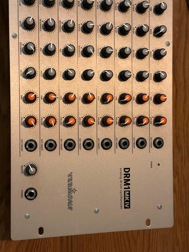 Vermona DRM1 MKIV Analoge Drum Synth, Muziek en Instrumenten, Synthesizers, Zo goed als nieuw, Overige aantallen, Overige merken