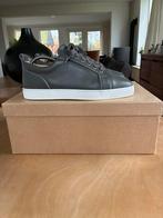 Louboutin - louis junior - grijs - maat 42, Christian Louboutin, Overige kleuren, Ophalen of Verzenden, Sneakers of Gympen