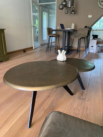 Salontafels beschikbaar voor biedingen
