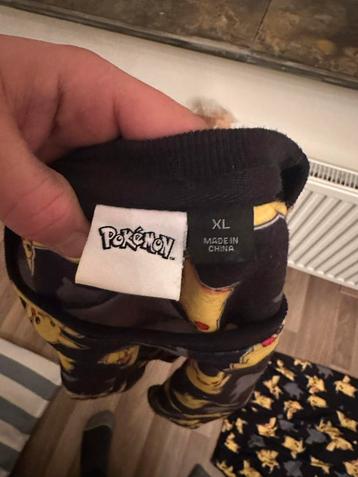 Leuke Pokémon Pyjama - Maat XL beschikbaar voor biedingen