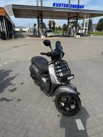 vespa sprint 80cc, Fietsen en Brommers, Scooters | Vespa, Ophalen, Overige modellen, Maximaal 45 km/u, Zo goed als nieuw
