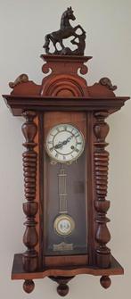 2 Lopende klokken met opwind sleutel, Antiek en Kunst, Ophalen