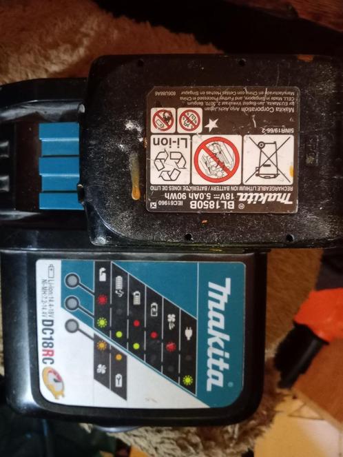 Makita DC18RC snellader eventueel incl accus, Doe-het-zelf en Verbouw, Gereedschap | Machine-onderdelen en Toebehoren, Gebruikt