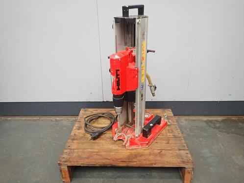 Hilti DCM 1 Diamantboormachine / Kernboormachine / Vacuum, Doe-het-zelf en Verbouw, Gereedschap | Boormachines, Gebruikt, Overige typen