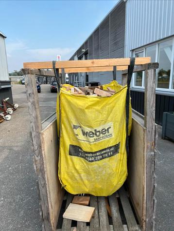 Brandhout OP VOORRAAD beschikbaar voor biedingen