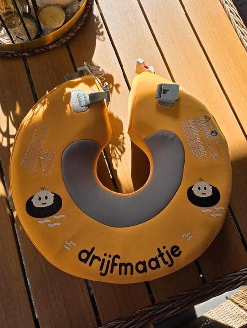 Drijfmaatje nekring, baby float, zwemband, Kinderen en Baby's, Babykleding | Baby-zwemkleding, Zo goed als nieuw, Zwem-accessoire