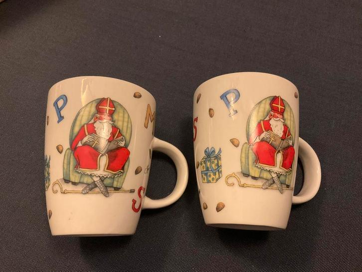 2 sinterklaasmokken JET TER STEEGE/als nieuw, Huis en Inrichting, Keuken | Servies, Zo goed als nieuw, Overige stijlen, Porselein