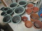 GRATIS  kunstof bloempotten  bruin, Tuin en Terras, Kunststof, Gebruikt, Rond, Tuin