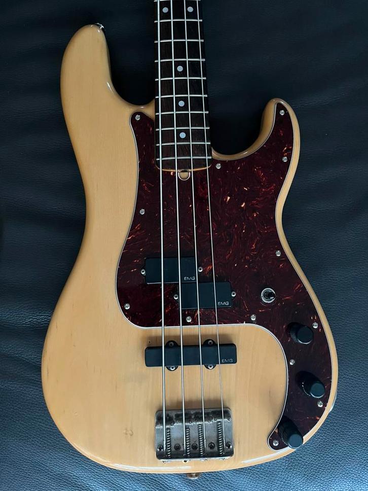 Warmoth/Tokai PJ bass, EMG Pu’s en preamp, Muziek en Instrumenten, Snaarinstrumenten | Gitaren | Bas, Gebruikt, Elektrisch, Ophalen