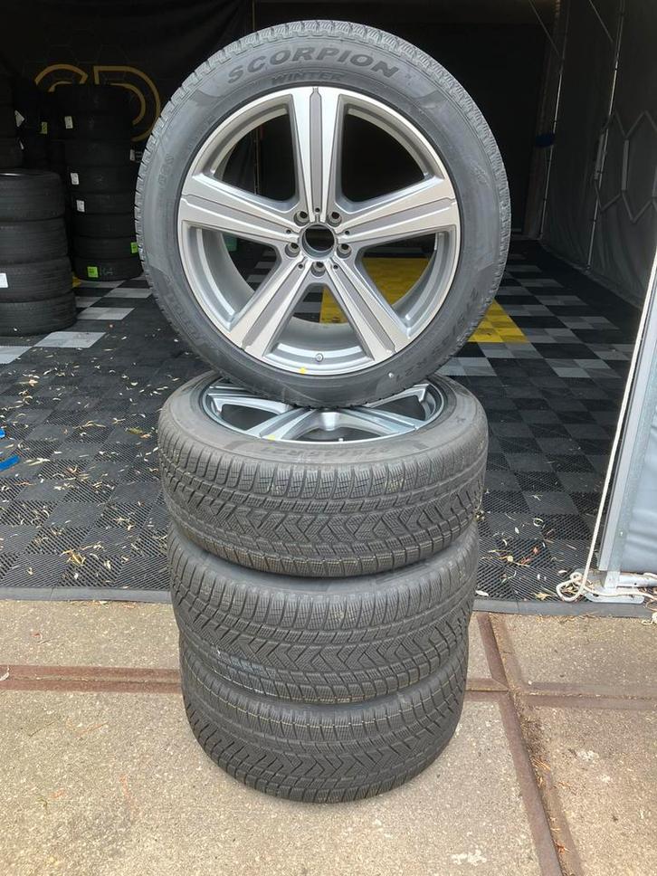 21 inch originele Mercedes GLE velgen met winterbanden NIEUW, Auto-onderdelen, Banden en Velgen, Banden en Velgen, Winterbanden