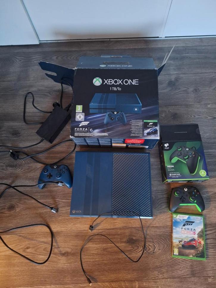 Xbox one forza motorsport 6 edition (1TB), Spelcomputers en Games, Spelcomputers | Xbox One, Zo goed als nieuw, Xbox One, 1 TB