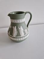 Kan wedgwood Jasperware groen 13 cm hoog, Antiek en Kunst, Ophalen of Verzenden