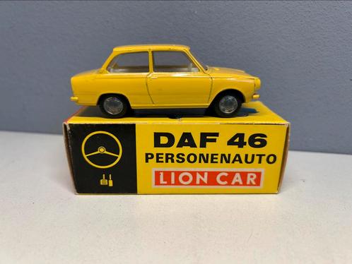 Lion toys car Daf 46 personenauto MIB 1:43, Hobby en Vrije tijd, Modelauto's | 1:50, Zo goed als nieuw, Bus of Vrachtwagen, Lion Toys
