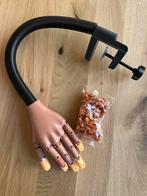 Oefenhand voor nagellak, Sieraden, Tassen en Uiterlijk, Uiterlijk | Cosmetica en Make-up, Ophalen of Verzenden, Zo goed als nieuw