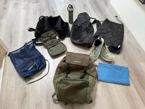 Tropic SHELL backpack package, Sieraden, Tassen en Uiterlijk, Tassen | Reistassen en Weekendtassen, Zo goed als nieuw, Ophalen of Verzenden