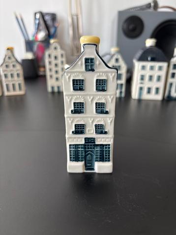 KLM Huisje #28 Vol & Geseald beschikbaar voor biedingen