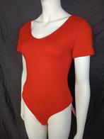 Nieuw sexy rood body van Pretty Little Thing, Kleding | Dames, Pretty Little Thing, Verzenden, Nieuw