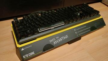 Corsair K70 core cherry mx red beschikbaar voor biedingen