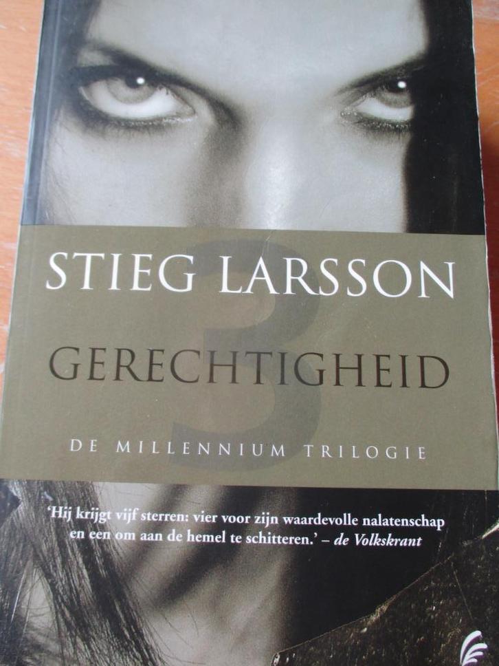 Stieg Larsson "Gerechtigheid". Laatste deel van de Millenium, Boeken, Thrillers, Gelezen, Scandinavië, Ophalen of Verzenden