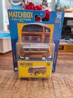 VW Volkswagen T2 Bus goud 20/22 Matchbox Mattel 70 years, Hobby en Vrije tijd, Modelauto's | Overige schalen, Auto, ., Nieuw, Ophalen of Verzenden