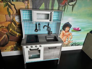 Ikea duktig keukentje beschikbaar voor biedingen