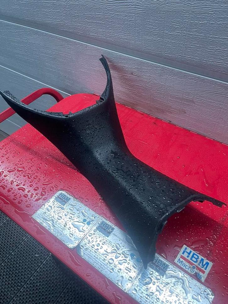 Binnenkap boven tank Gilera Runner., Fietsen en Brommers, Brommeronderdelen | Algemeen, Gebruikt, Kap, Ophalen of Verzenden