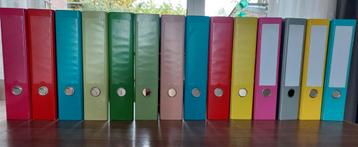 Ordners , allemaal zo goed als nieuw  beschikbaar voor biedingen