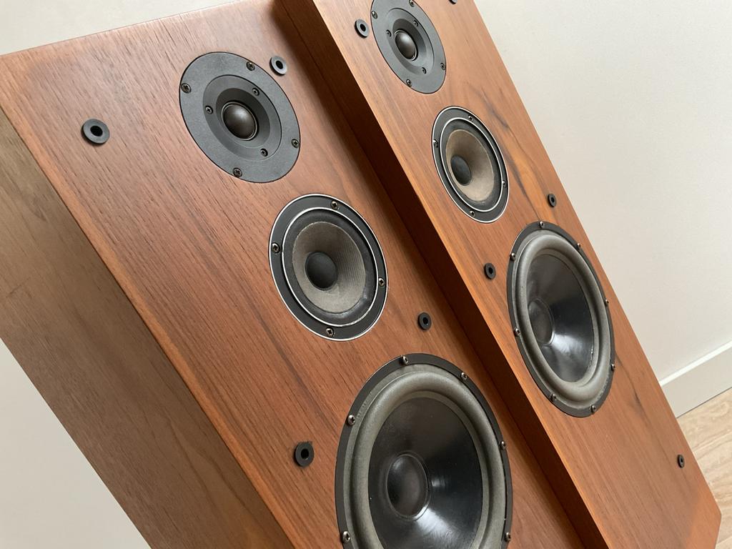 Translator Impact 40 set, Audio, Tv en Foto, Luidsprekers, Gebruikt, Front, Rear of Stereo speakers, 120 watt of meer, Overige merken