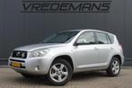 Toyota RAV4 2.0 VVTi Executive 4X4 AUTOMAAT, Auto's, Automaat, 1998 cc, Gebruikt, Zwart