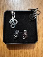 Sieraden set muziek sleutel verstelbare ring, hanger, oorbel, Overige materialen, Overige voorstellingen, Ophalen of Verzenden
