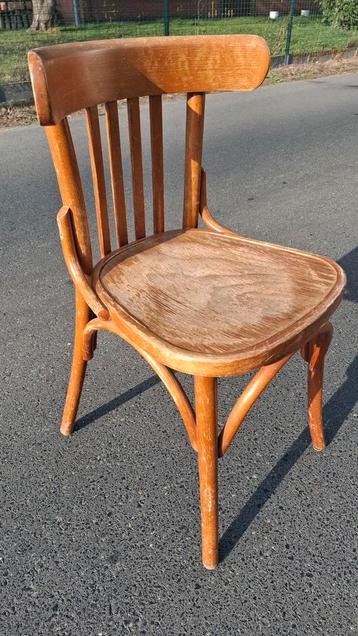 36 cafe spijltjes thonet bistro houten horeca stoelen partij beschikbaar voor biedingen
