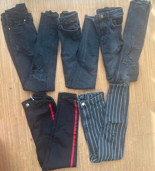 setje zwarte / grijze broeken, Kleding | Dames, Spijkerbroeken en Jeans, Gedragen, W27 (confectie 34) of kleiner, Zwart, Ophalen of Verzenden