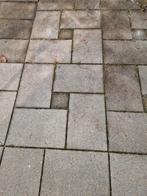 Gratis tegels af te halen, Tuin en Terras, Ophalen, Gebruikt, Minder dan 5 m², Beton