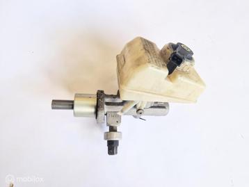 Hoofdremcilinder Volvo S70 V70 V70XC 9140251 beschikbaar voor biedingen