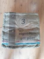 Stoere poef voor een (jongens) kamer, Ophalen, Gebruikt, Grijs, Vierkant