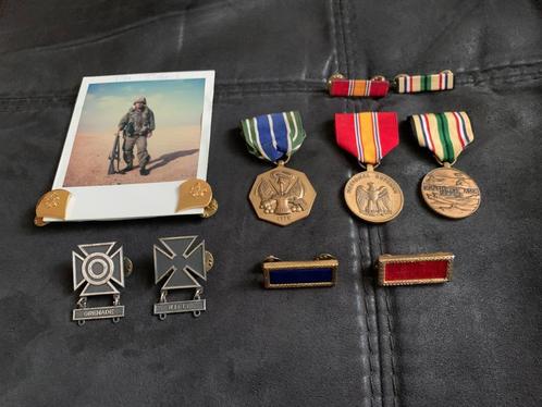 US Medaille set van een Amerikaans soldaat, Verzamelen, Militaria | Algemeen, Landmacht, Lintje, Medaille of Wings, Amerika, Ophalen