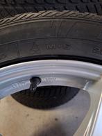 Mercedes CLA/A/B klasse Velgen met Winterbanden 225/45R17, Auto-onderdelen, Banden en Velgen, Gebruikt, Banden en Velgen, 17 inch