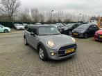 Mini Mini 1.5 Cooper Business , navigatie , pdc, Auto's, 136 pk, Euro 6, 49 €/maand, Origineel Nederlands